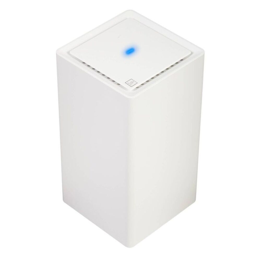 Tracfone Home Internet Router 5G-LTE - White - Picture 4 of 9